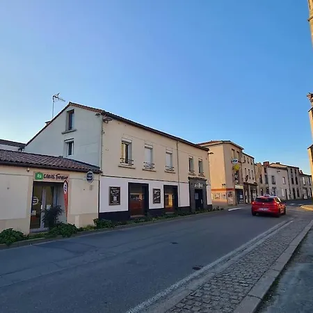 La Haute Chabossiere 2 Gites A La Campagne Proche Du Puy Du Fou Jusqu'a 17 Couchages Semesterbostad *